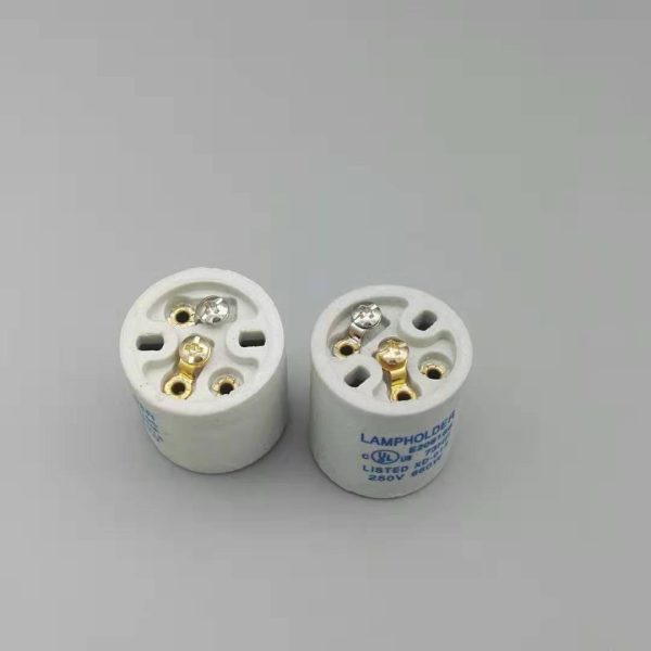 High Quality Porcelain E26 E27 E12 E14 ... Lamp Holder UL Socket Lighting Accessory
